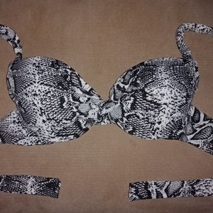 Tommy Bahama Bikini Top